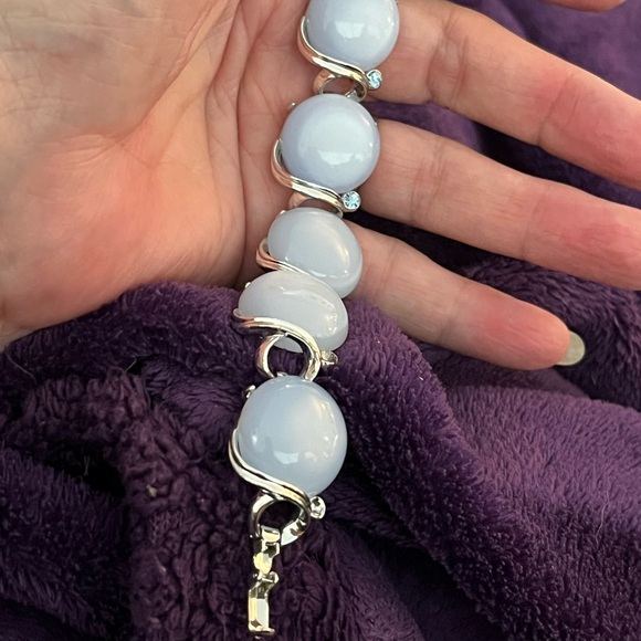 Silver bracelet with light blue opalite stones. 7” long. EUC. - Picture 6 of 9